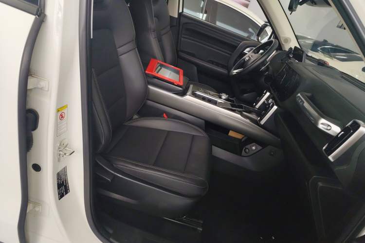 Used Haval DARGO 2021 1.5T DCT Two-Wheel Drive Labrador Edition Right Front Seat