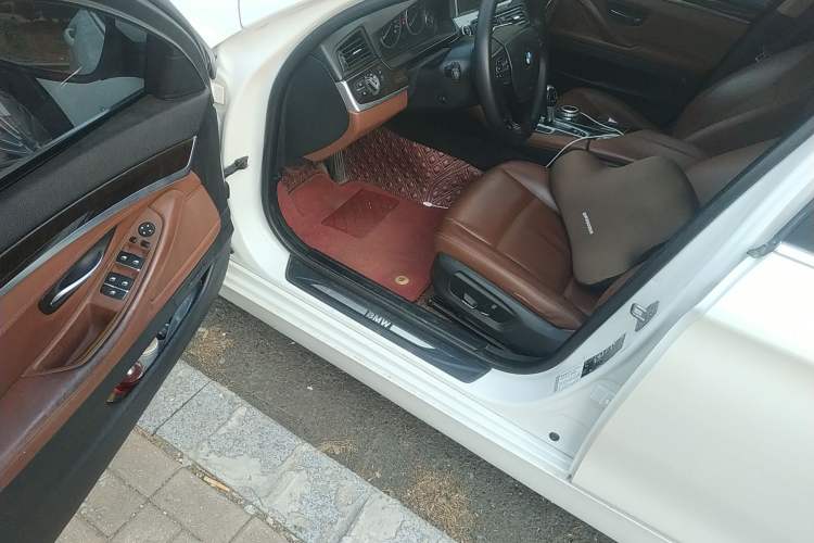 Used BMW 5 Series 2014 525Li Leading Model Driver Seat