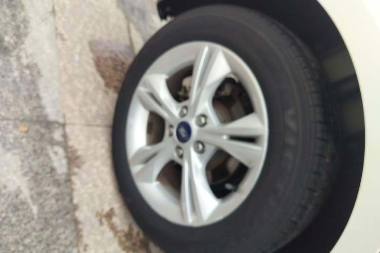 Used Ford Focus 2017 Hatchback 1.6L Automatic Comfort Plus SmartDrive Edition Right Rear Wheel Hub