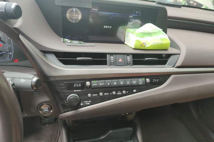 Used Lexus ES 2018 200 Excellence Edition China V Standard