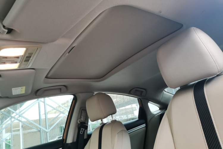 Used Honda Civic 2016 220TURBO CVT Luxury Edition