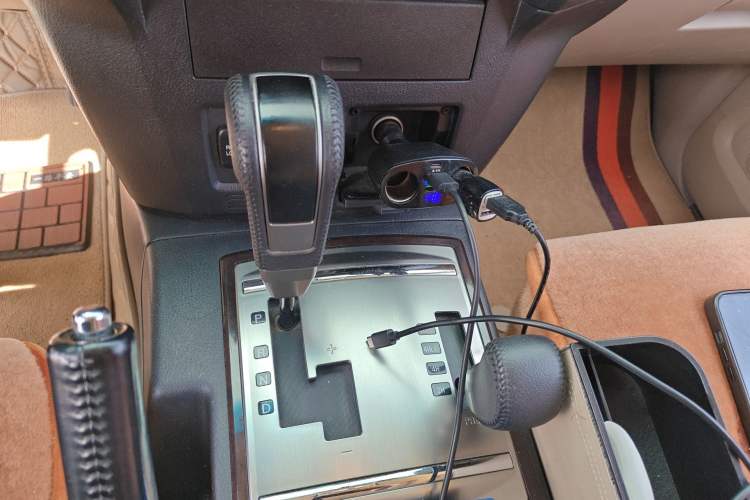 Used Mitsubishi Pajero  Gear Lever