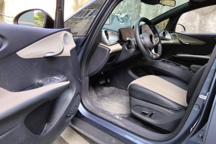 Used BYD Dolphin 2025 Intelligent Driving Version 410 km Fashion Edition