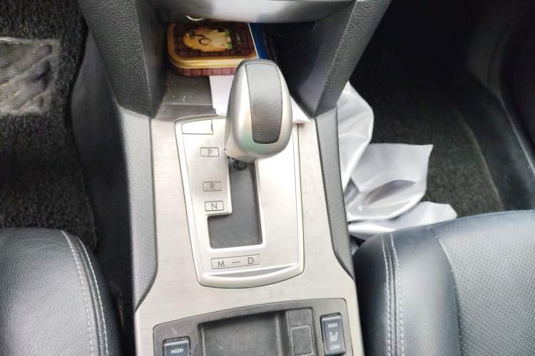 Used Subaru Outback 2012 2.5i Sport Edition Gear Lever