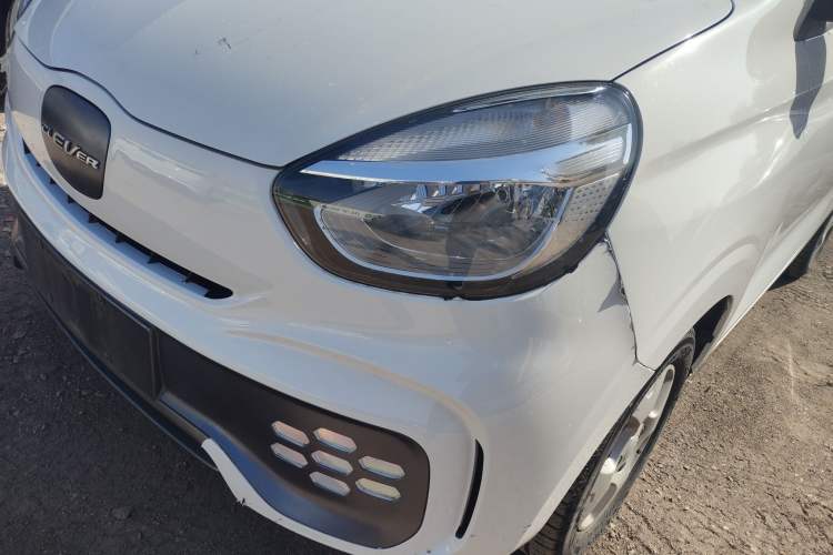 Used Roewe Clever 2021 302 km New Four-Seater Super-Efficient Version