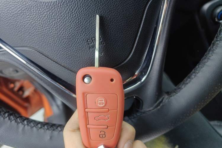 Used Chery Tiggo 3X 2018 1.5L Automatic Elite Edition Vehicle Key