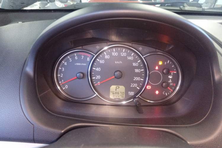 Used Mitsubishi Pajero Sport 2013 3.0L Automatic Two-Wheel Drive Luxury Edition