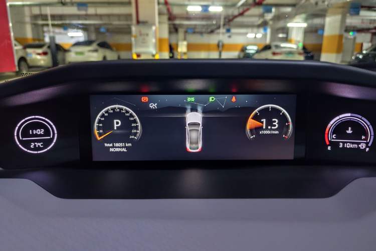 Used CHANGAN UNI-V 2022 1.5T Prestige Version
