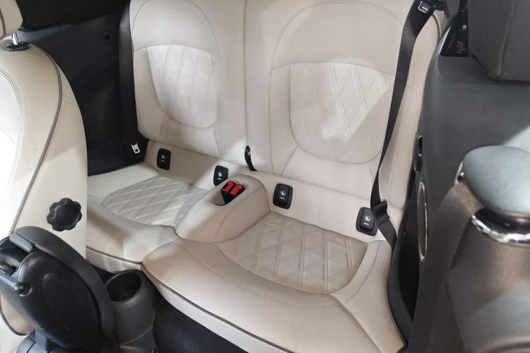 Used MINI MINI 2019 1.5T COOPER CABRIO Temptation Edition