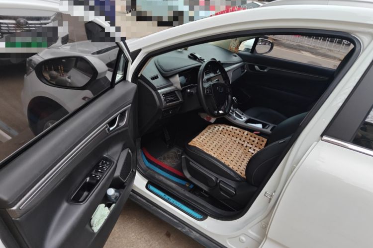 Used Geely Auto Emgrand GS 2016 Elegant Edition 1.3T Automatic LingShang Model Driver Seat