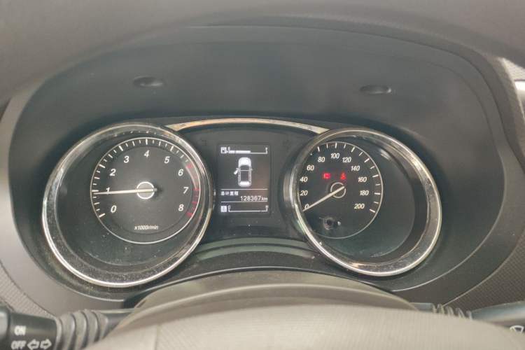 Used Wuling Hongguang 2015 1.5L S1 Comfort China V Standard
