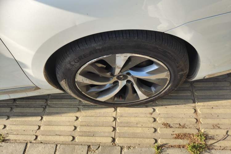 Used DS 5LS 2014 1.6T Luxury Edition THP160
