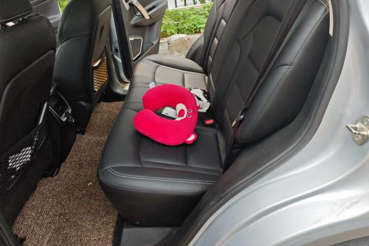 Used Geely Auto Emgrand X7 Sport 2016 1.8TD Automatic Smart Model Left Rear Seat