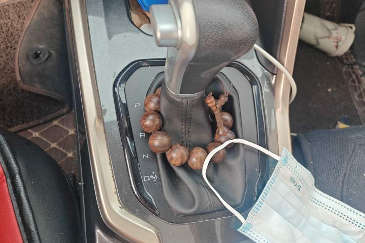 Used Haval H6 2019 Blue Label 1.5 GDIT Automatic Luxury Smart Connectivity Edition Gear Lever