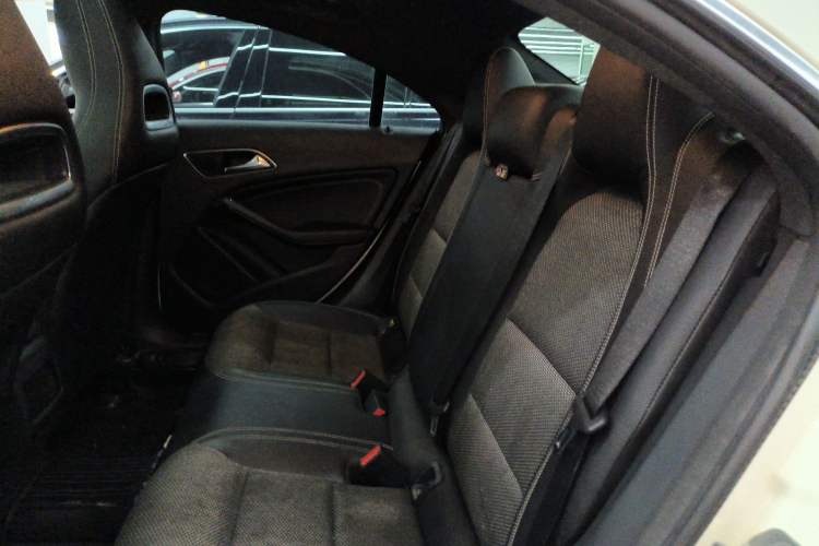 Used Mercedes-Benz CLA 2017 Facelifted CLA 180
