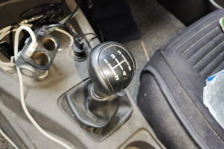 Used Wuling Hongguang 2014 1.5L Standard Version