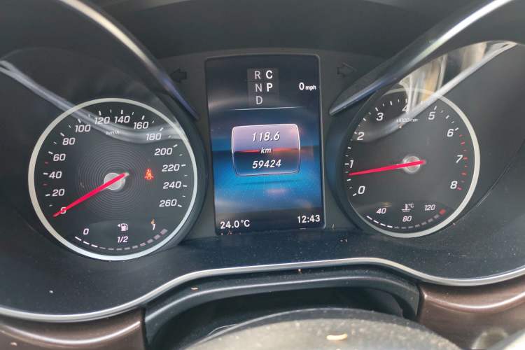 Used Mercedes-Benz V-Class 2021 V 260 Avantgarde Edition