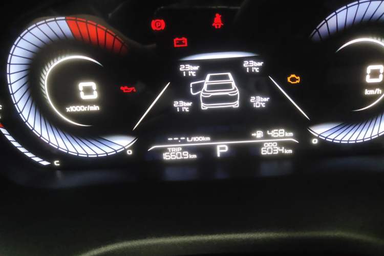 Used Geely Auto Emgrand 2025 4th Generation 1.5L CVT Luxury Version
