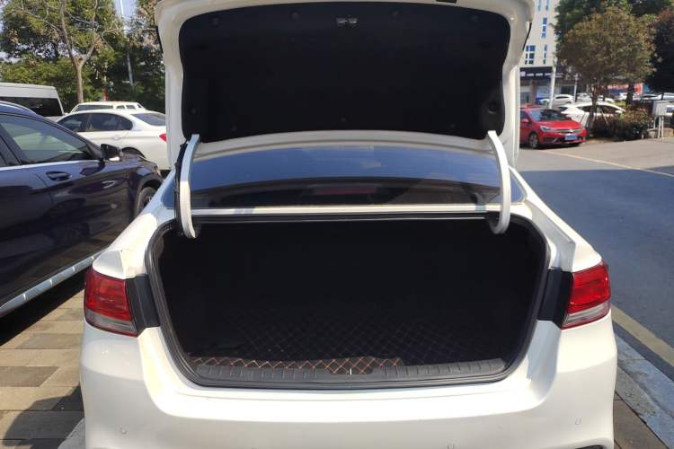 Used Kia K4 2015 1.8L Automatic GLS Special
