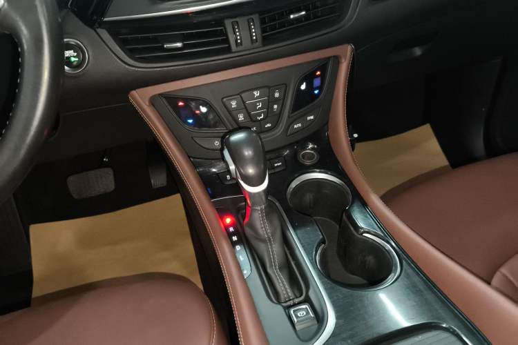 Used Buick Envision 2019 28T 4x4 Elite Version China V Standard
