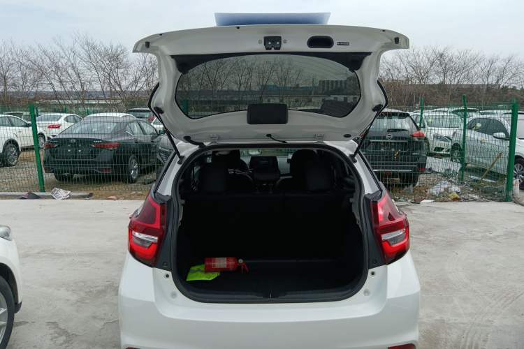 Used Toyota Vios FS 2021 1.5L CVT Fengchi Edition Trunk