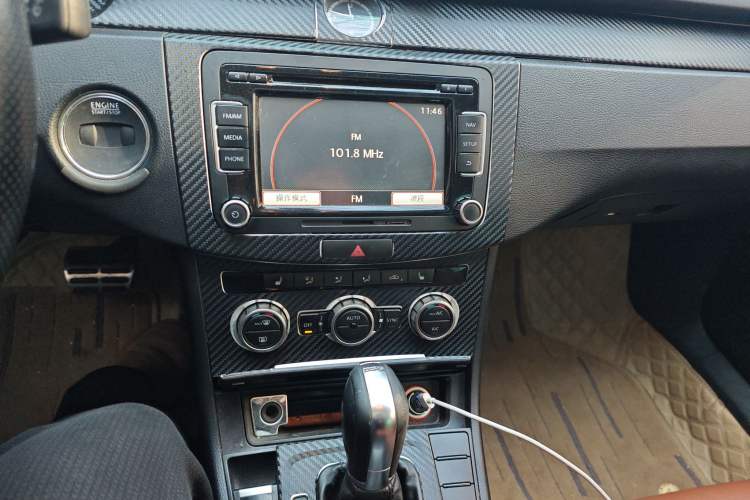 Used Volkswagen FAW-Volkswagen CC 2013 1.8TSI Luxury Model Audio And AC Panel