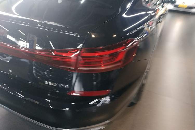 Used Volkswagen Passat 2023 330TSI Elite Edition Right Rear Taillight