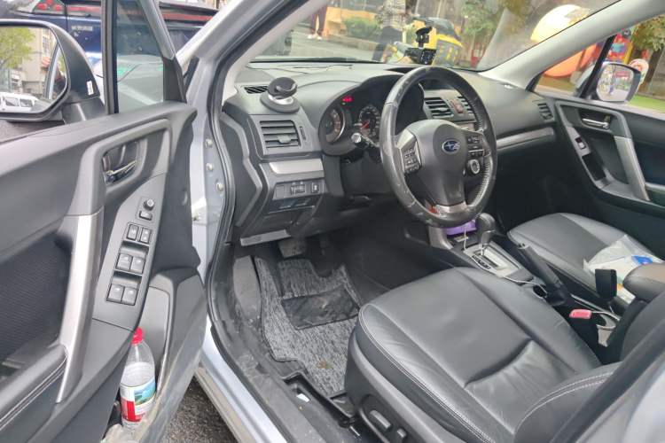 Used Subaru Forester 2013 2.0i Automatic Luxury Navigation Edition
