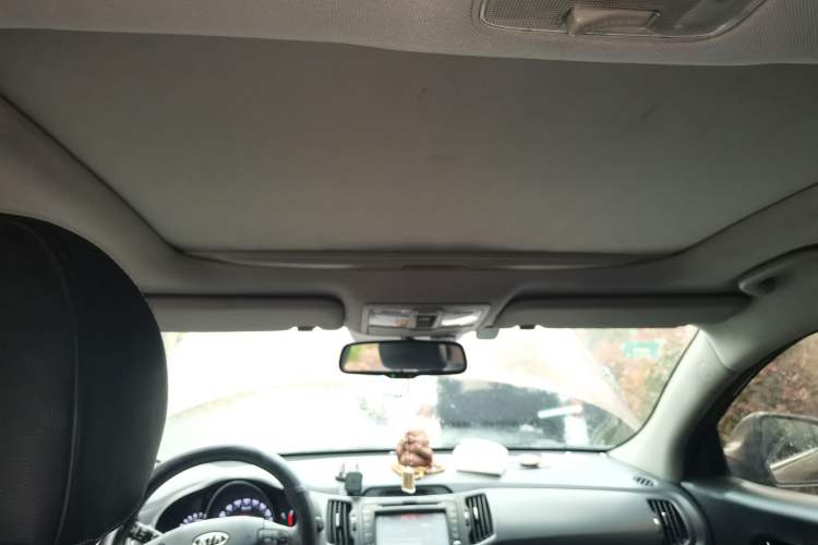 Used Kia Sportage R 2012 2.0L Automatic Two-Wheel Drive NAVI Headliner