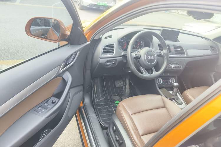 Used Audi Q3 2015 30 TFSI Ambition Edition
