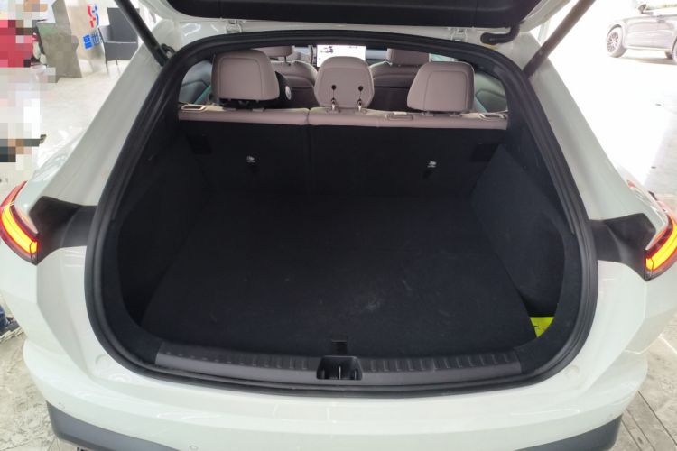 Used ONVO L60 2024 60 kWh Rear-Drive Version