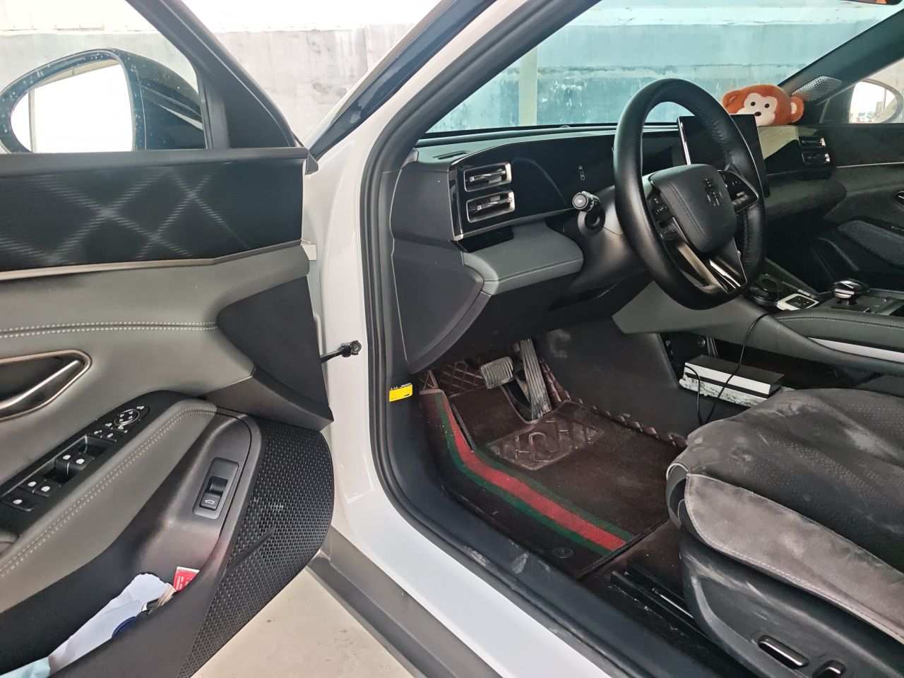BYD Qin L 2024 DM-i 120KM Beyond Model — снимка 19