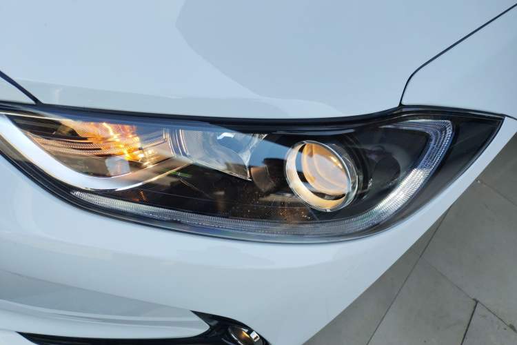 Used Hyundai Elantra (6th Generation / Lingdong) 2016 1.6L Automatic ZhiXuan – Elite Version