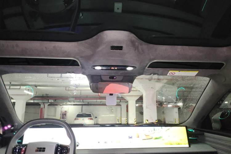 Used Geely Galaxy E8 2025 700 km Long-Range Intelligent Driving Version