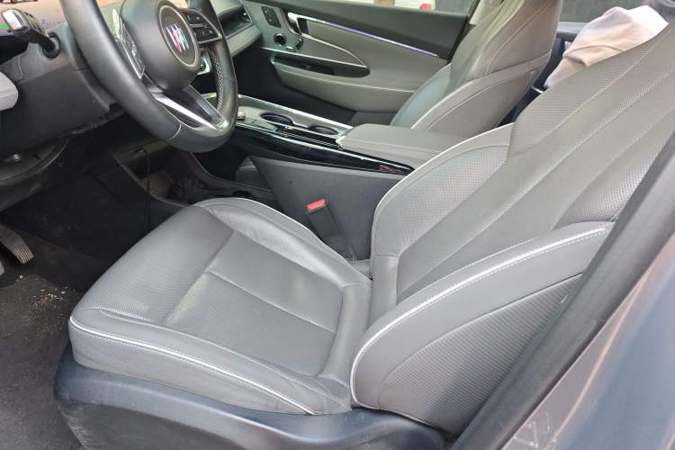 Used Buick E5 2023 Premium Long-Range Version