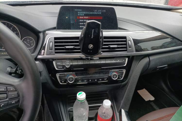 Used BMW 3 Series 2018 320Li Fashion Model Audio And AC Panel