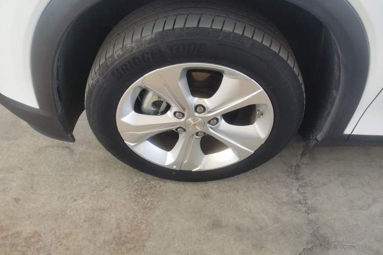 Used Chevrolet Menlo 2022 Star Enjoyment Edition Plus Left Front Wheel Hub