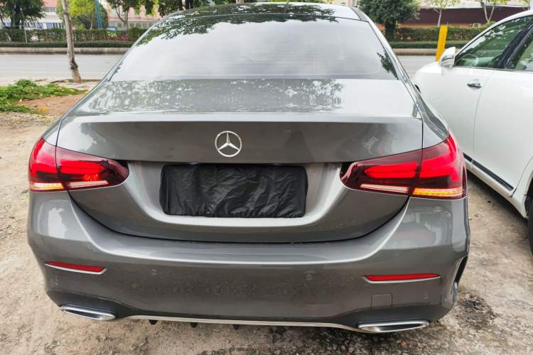 Used Mercedes-Benz A-Class 2022 Revised Version A 200 L Sport Sedan Fashionable Style Rear