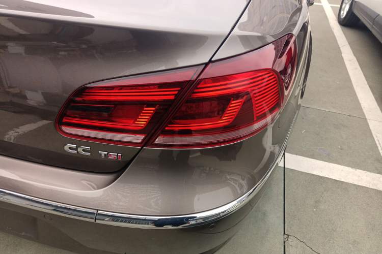 Used Volkswagen FAW-Volkswagen CC 2013 1.8TSI Luxury Model
