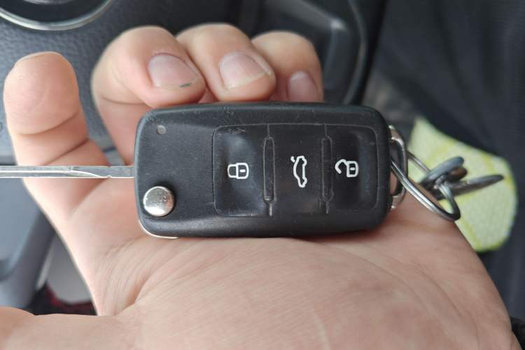 Used Volkswagen Polo 2016 1.4L Manual Fashion Model
