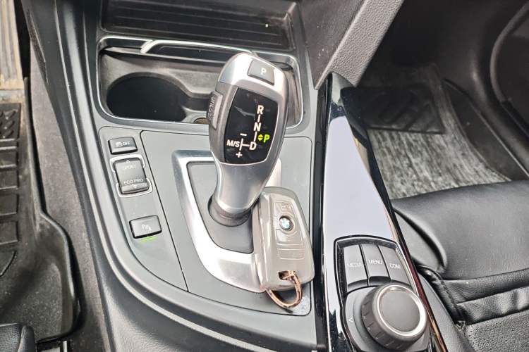 Used BMW 3 Series 2018 320Li Fashion Model