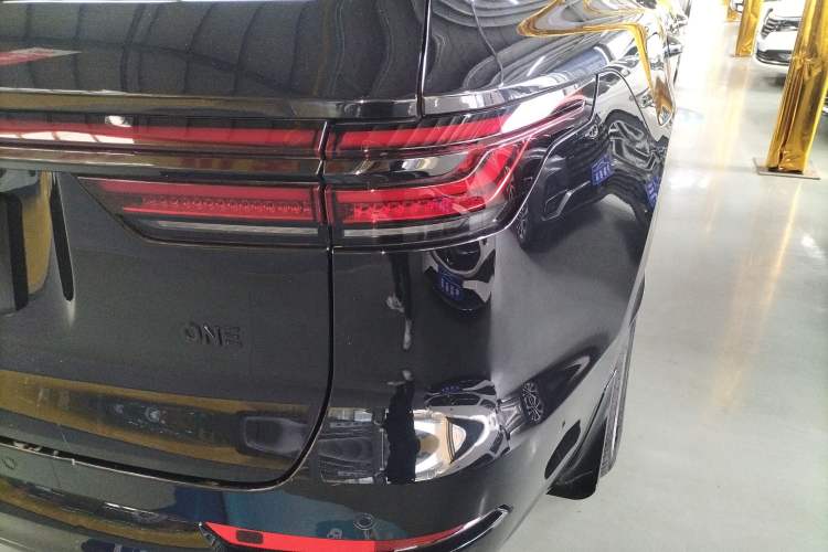 Used Li Auto ONE 2021 Extended-Range 6-Seater Version Right Rear Taillight