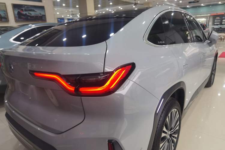 Used Nio EC6 2020 430 km Sport Version Rear Right 45 Deg