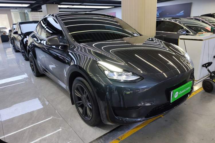 Used Tesla Model Y 2024 Rear-Wheel-Drive Version
