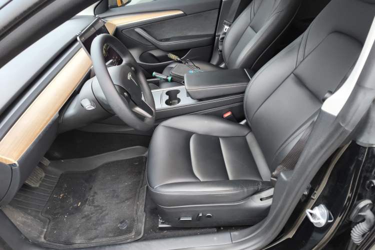 Used Tesla Model 3 2022 Rear-Wheel-Drive Version Left Front Seat