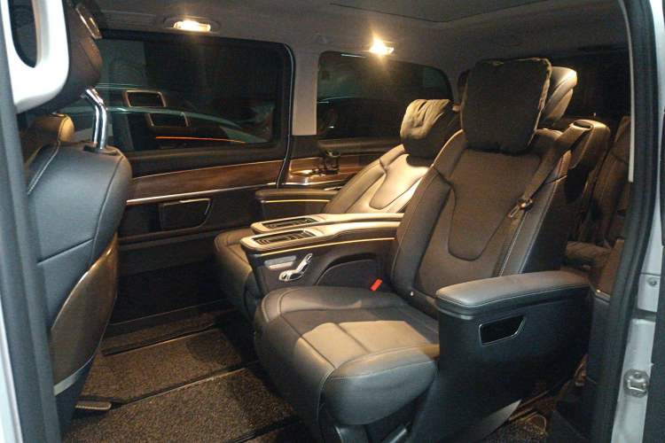 Used Mercedes-Benz V-Class 2021 V 260 Prestige Edition
