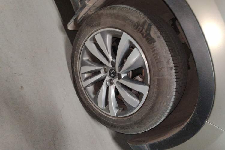 Used DS 6 2016 1.6T Luxury Edition THP160