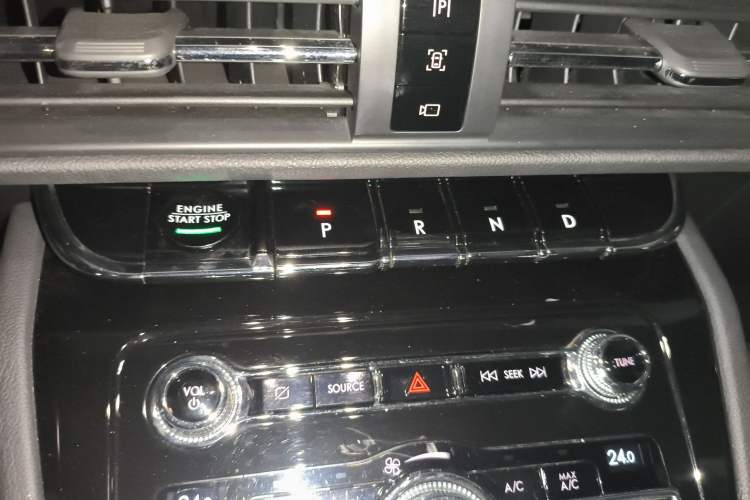 Used Lincoln Corsair 2020 2.0T Two-Wheel Drive Luxury Edition