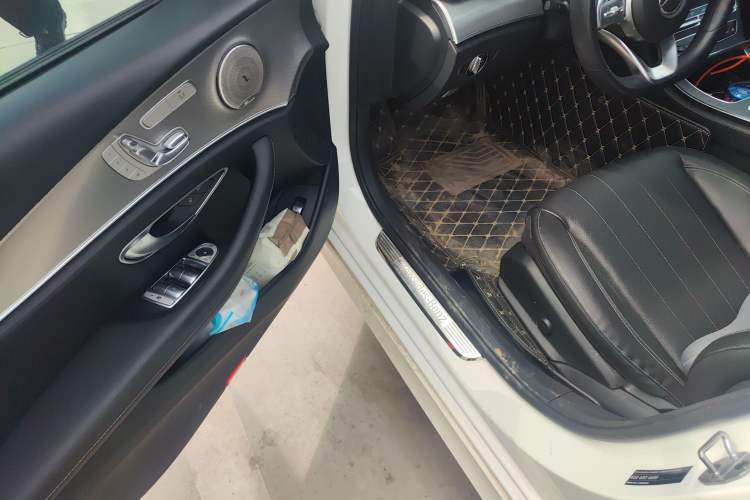 Used Mercedes-Benz E-Class 2019 E 260 Sport Edition Driver Seat