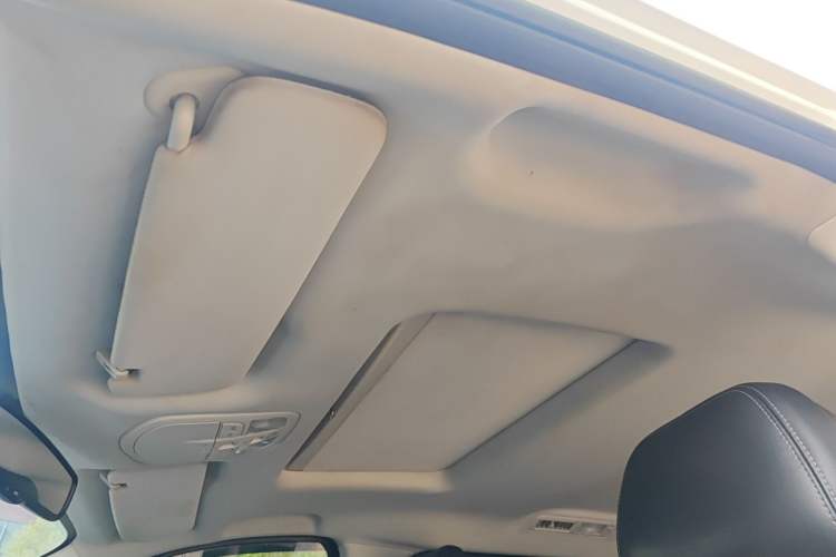 Used SAIC MAXUS G20 2021 PLUS 2.0T Gasoline Automatic Luxury Edition